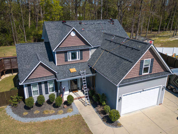 Best Roof Inspection  in Earlington, KY